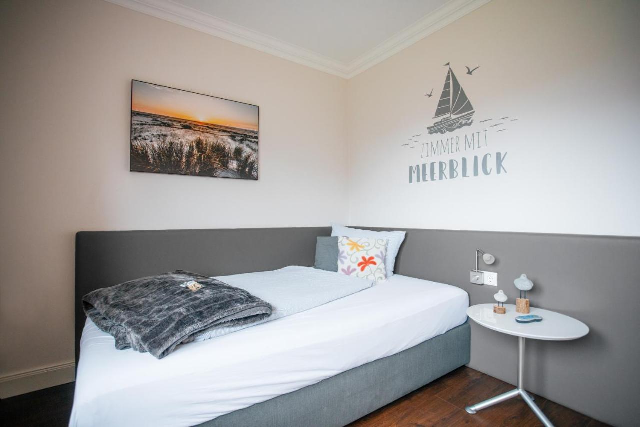 Pension Mai-Scholle Borkum Extérieur photo