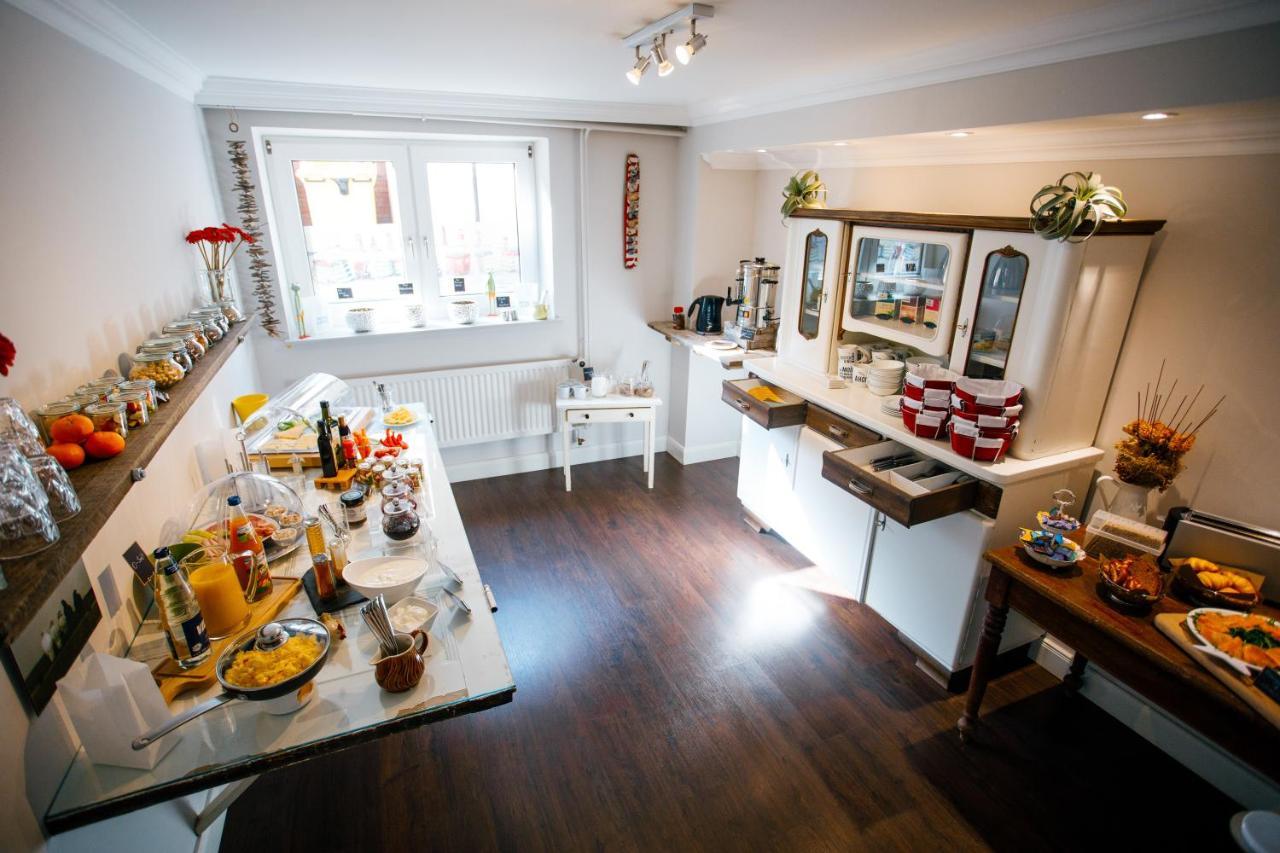 Pension Mai-Scholle Borkum Extérieur photo