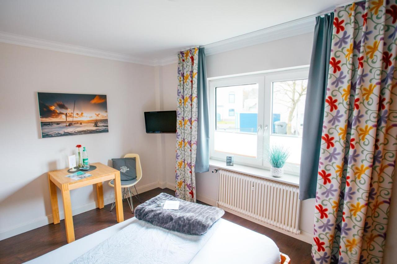 Pension Mai-Scholle Borkum Extérieur photo